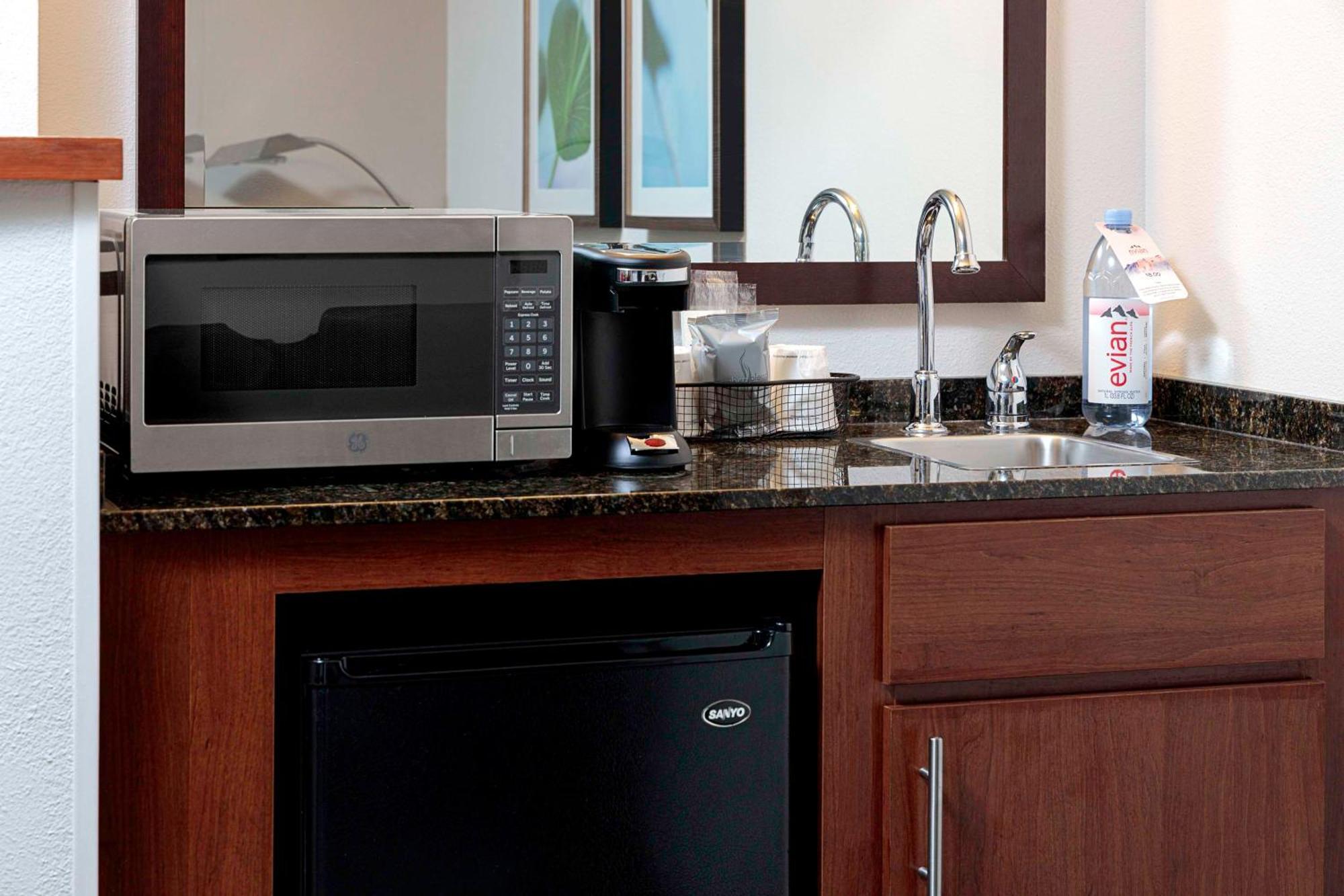 Hyatt Place Louisville-east 3*